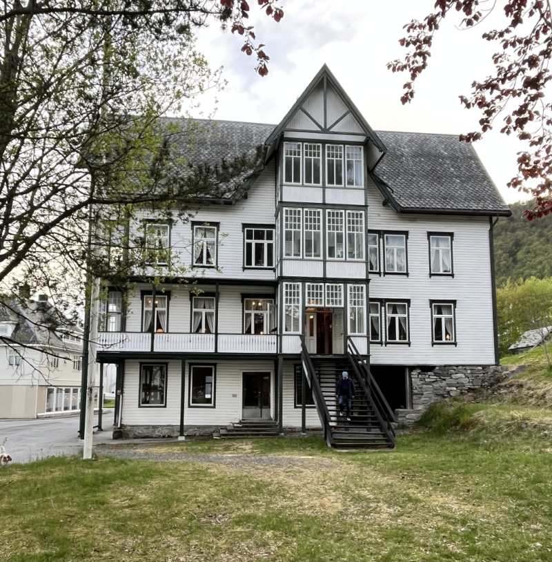 Omvisning på Sjøholt Hotell